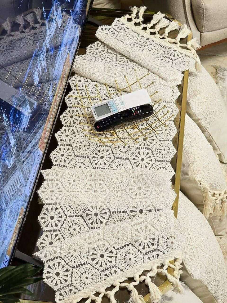 مفرش مكرمية كامل