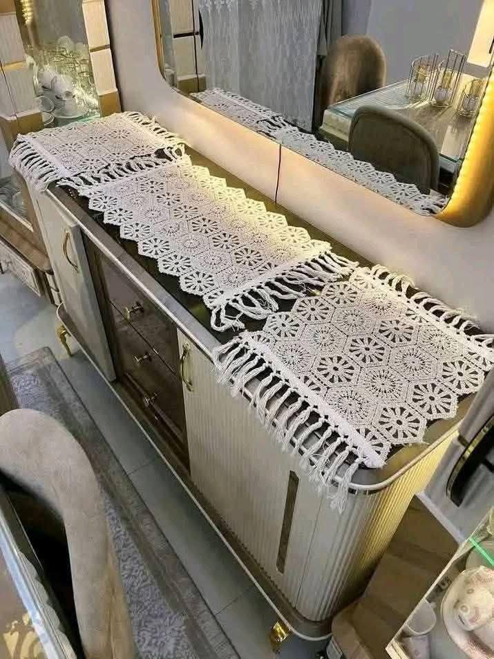 مفرش مكرمية كامل